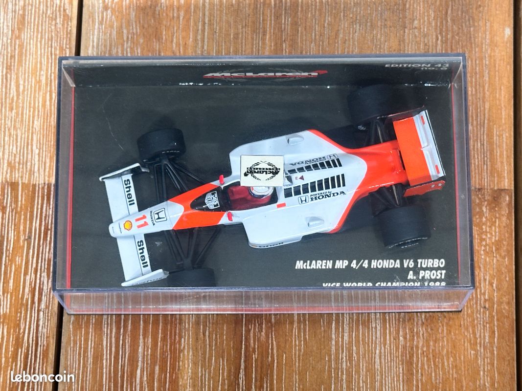 Minichamps 1/43 - McLaren MP 4/4 Honda V6 Turbo - Alain Prost - Vice Champion 1988 (image 6)