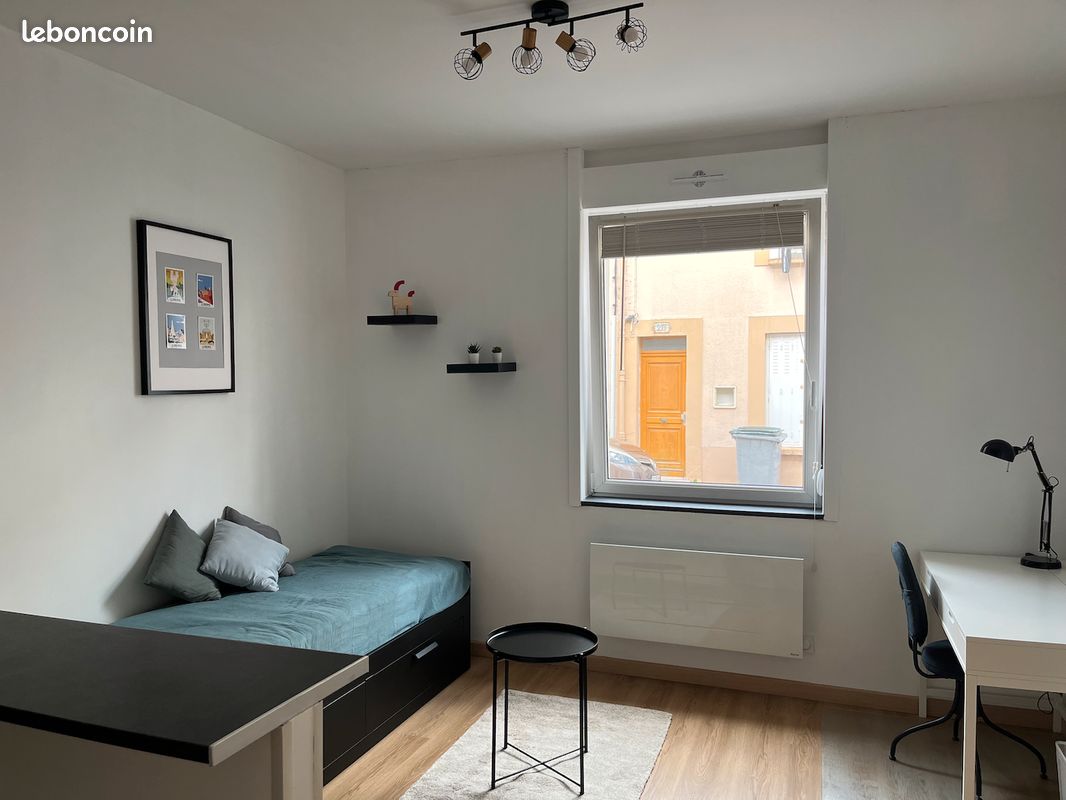 Appartement a louer reims - 1 pièce(s) - 20 m2 - Surfyn