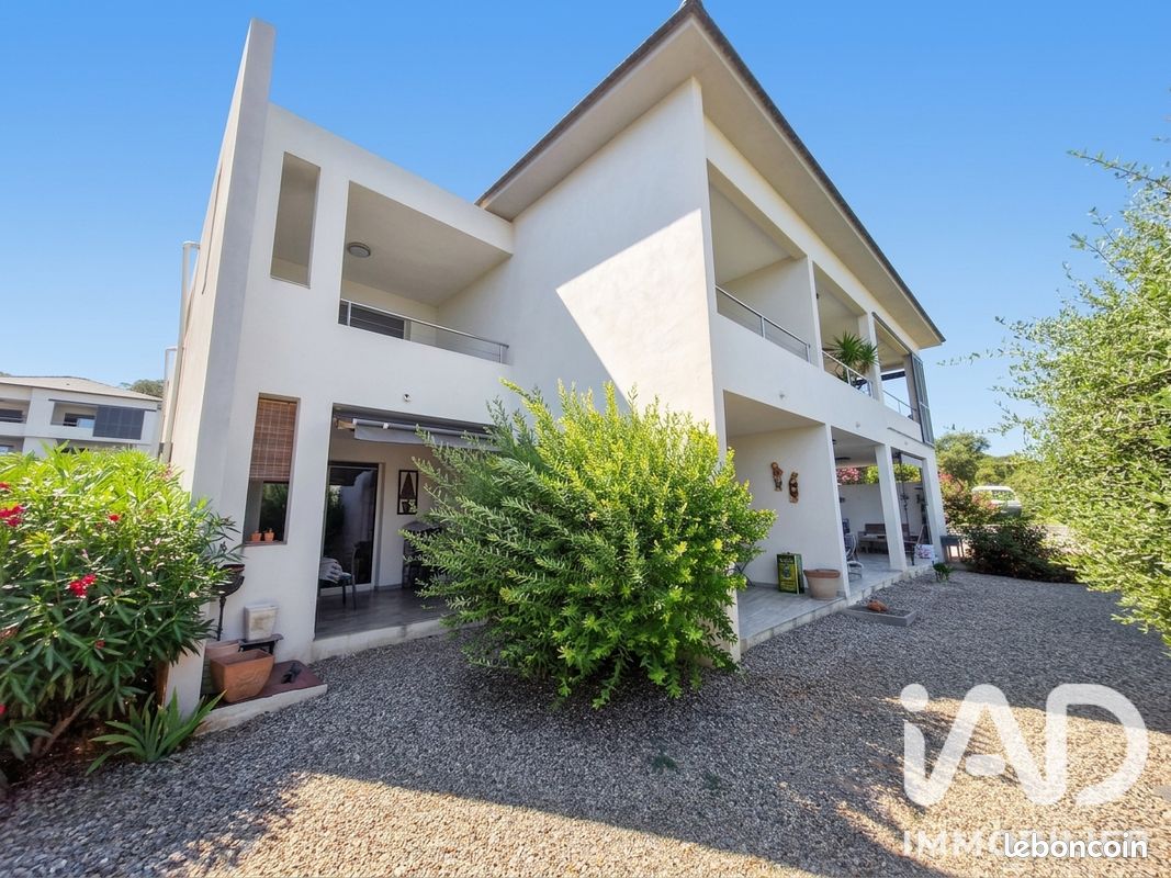 Appartement 3 pièces 67 m² · à Santa-Lucia-Di-Moriani · 67 m² · 235 000 €