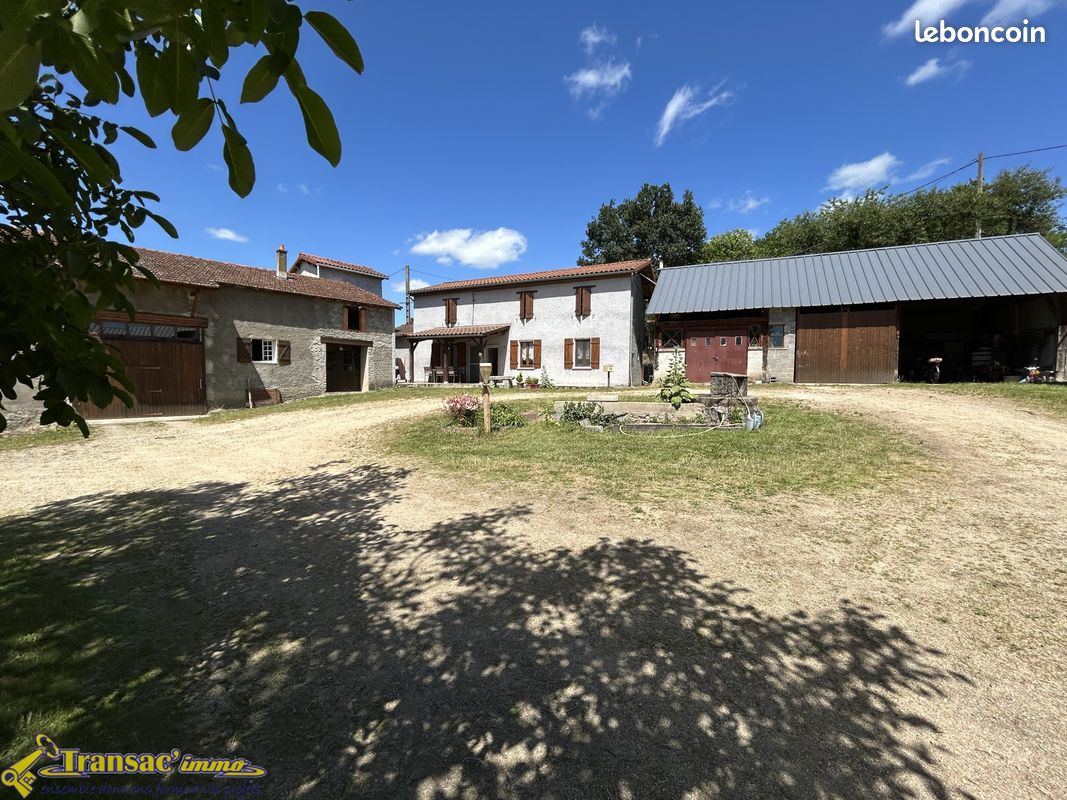 Maison 4 pièces 118 m² · à Ris · 118 m² · 223 650 €