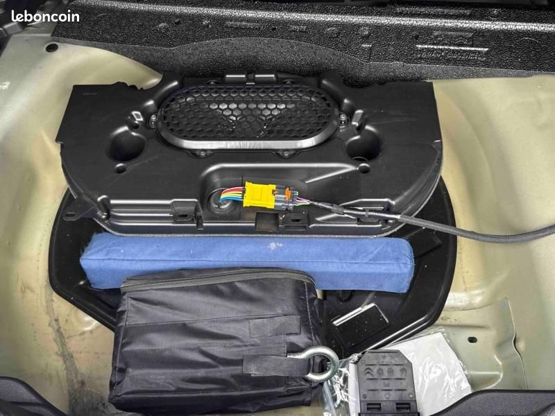 Citroen C4 BlueHDi 130ch S&S Shine EAT8 (image 6)