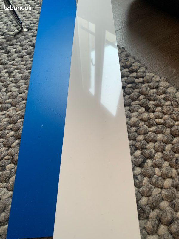 Plaques Plexiglass blanc et bleu 3mm (image 4)