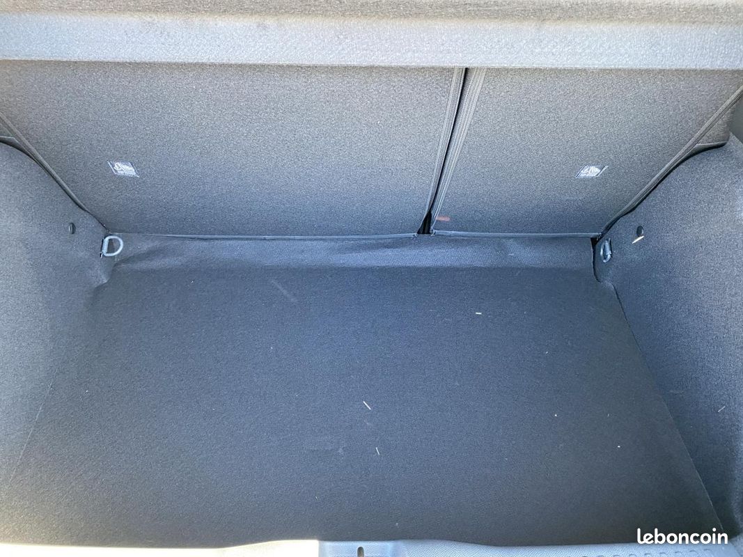 Citroen c3 iv 1.2 hybride 110 max e-dcs6 (image 35)