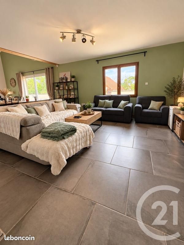 Maison 6 pièces 180 m² · à Argilly · 180 m² · 350 000 €