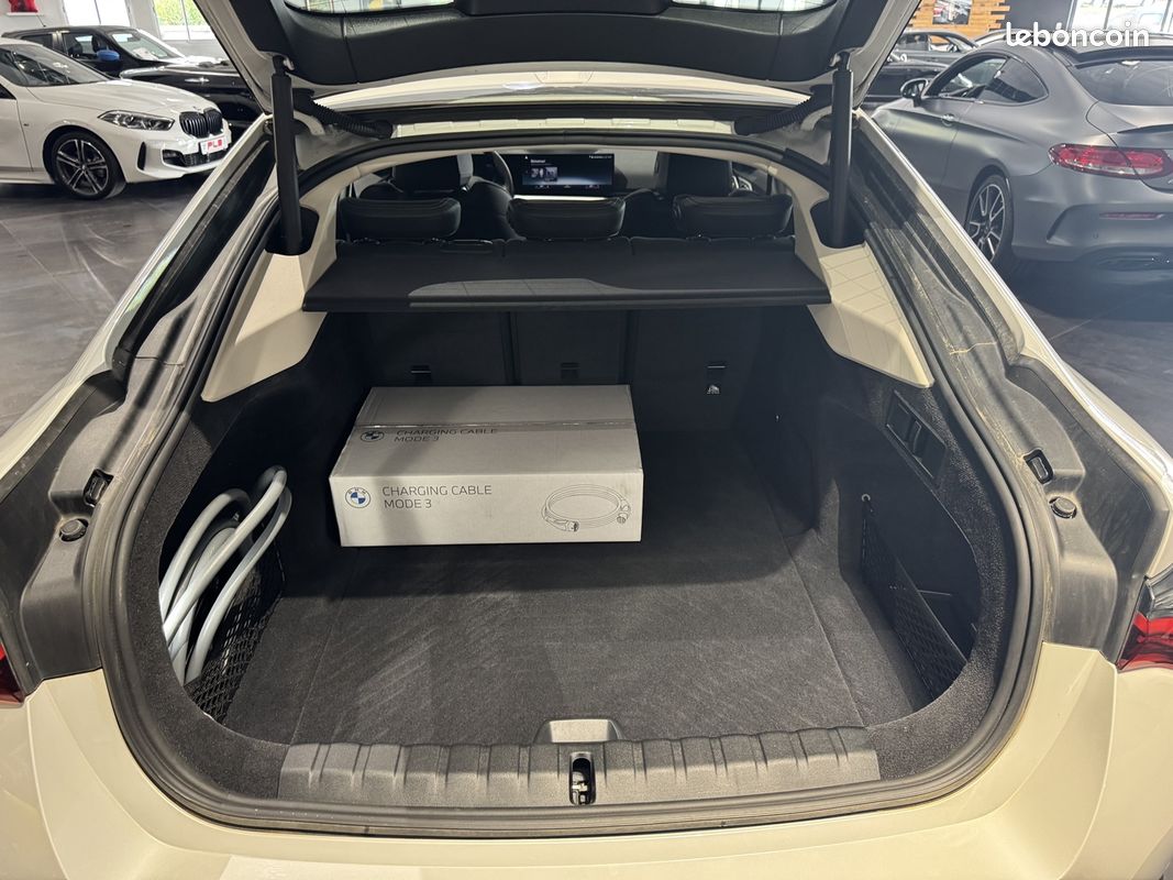 Bmw I4 (G26) I4 2023 36 500 KM E-DRIVE35 286CH PREMIERE MAIN TVA RECUP (image 11)