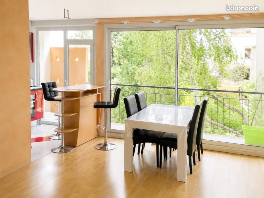 Appartement 3 pièces 53 m² · à Mont-Saint-Aignan · 53 m² · 717 €