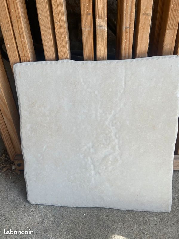 Carrelage grès émaillé beige (image 1)
