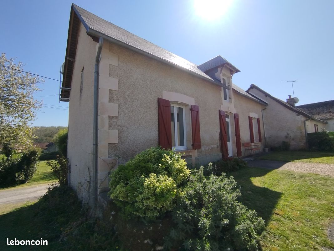 Maison 4 pièces 87 m² · à Saint-Pierre-de-Maillé · 87 m² · 144 940 €