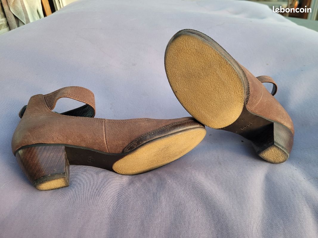 Escarpins marron à bout rond 39 Chaussures