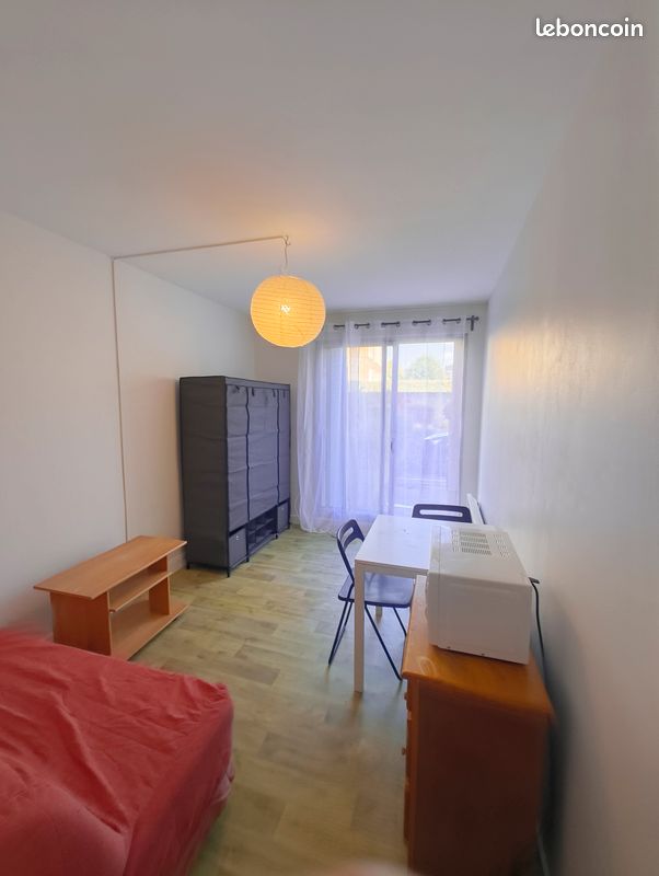 Appartement 1 pièce 14 m² · à Moulins · 14 m² · 250 €/mois
