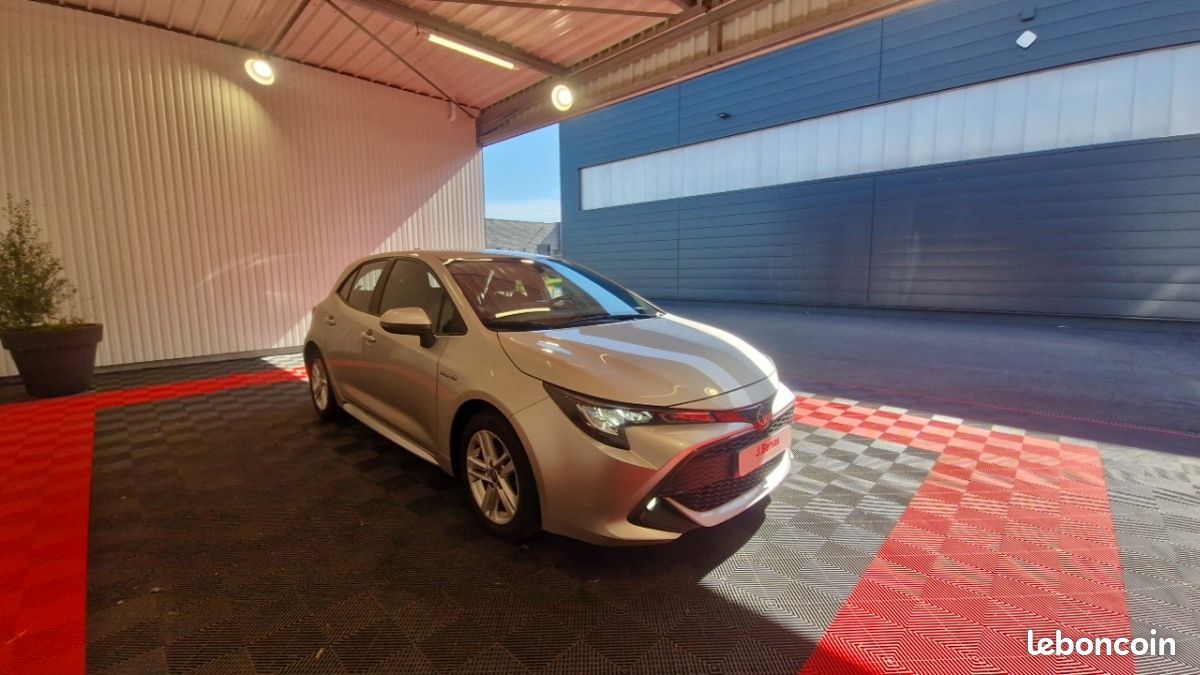 Toyota Corolla PRO HYBRIDE MY20 122H DYNAMIC BUSINESS (image 3)