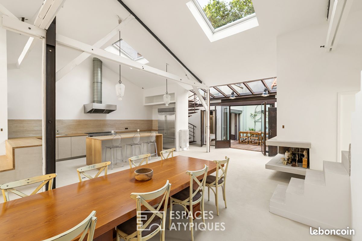 Maison 6 pièces 165 m² · à Paris · 165 m² · 2 300 000 €