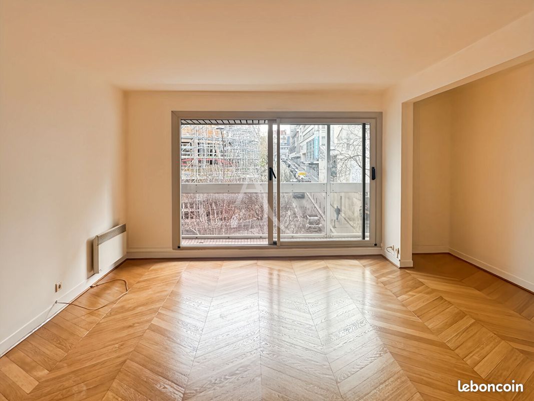 Appartement 3 pièces 70 m² · à Paris 12 · 70 m² · 587 000 €