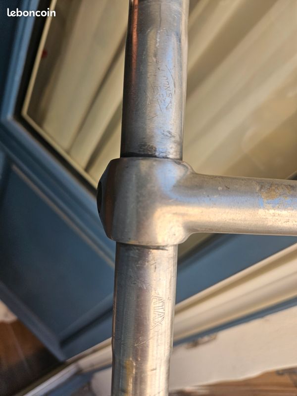 Pince de Guidon Moto - OTOM - 1 1/8" - Aluminium CNC - Noir - Réglable