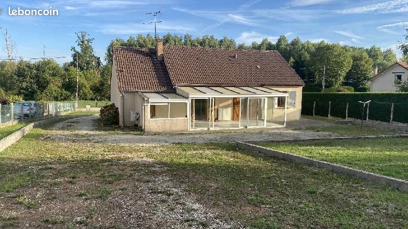 Maison 4 pièces 90 m² · à Saint-Florentin · 90 m² · 129 000 €