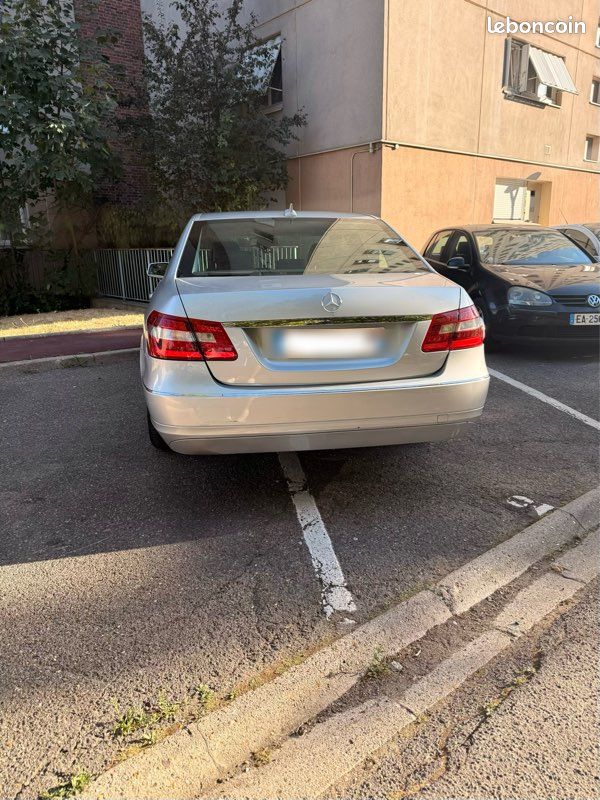 Mercedes classe e 200 (image 2)