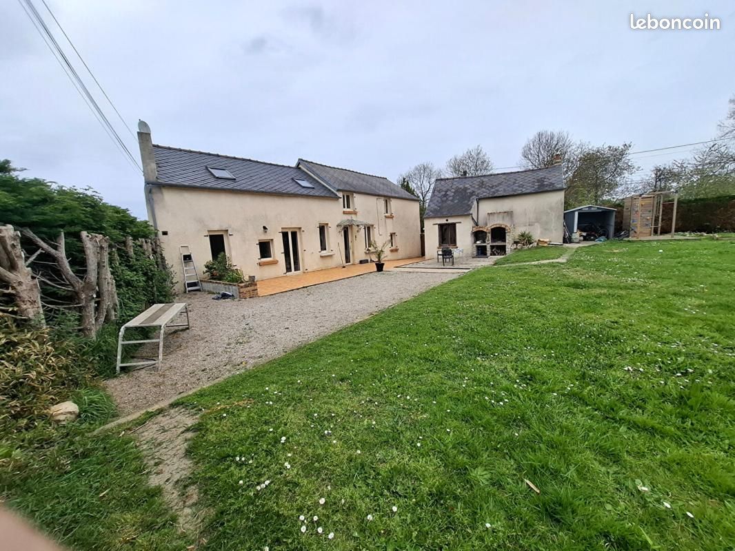 Maison 7 pièces 143 m² · à Monceaux-en-Bessin · 143 m² · 326 000 €