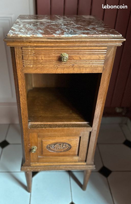 Petit Chevet « Art Déco » avec plateau en marbre (image 1)