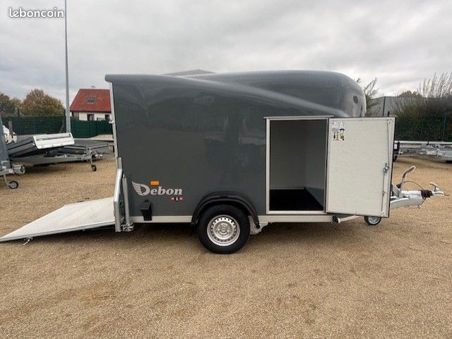 Votre magasin MBC REMORQUES vous propose un fourgon DEBON CARGO 1300 KG + PORTE LATERALE (image 2)