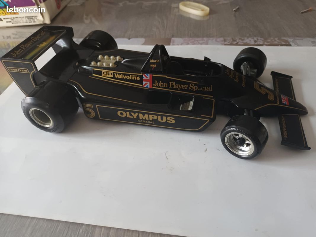 La Lotus 79 ex-Andretti invendue à Abou Dhabi