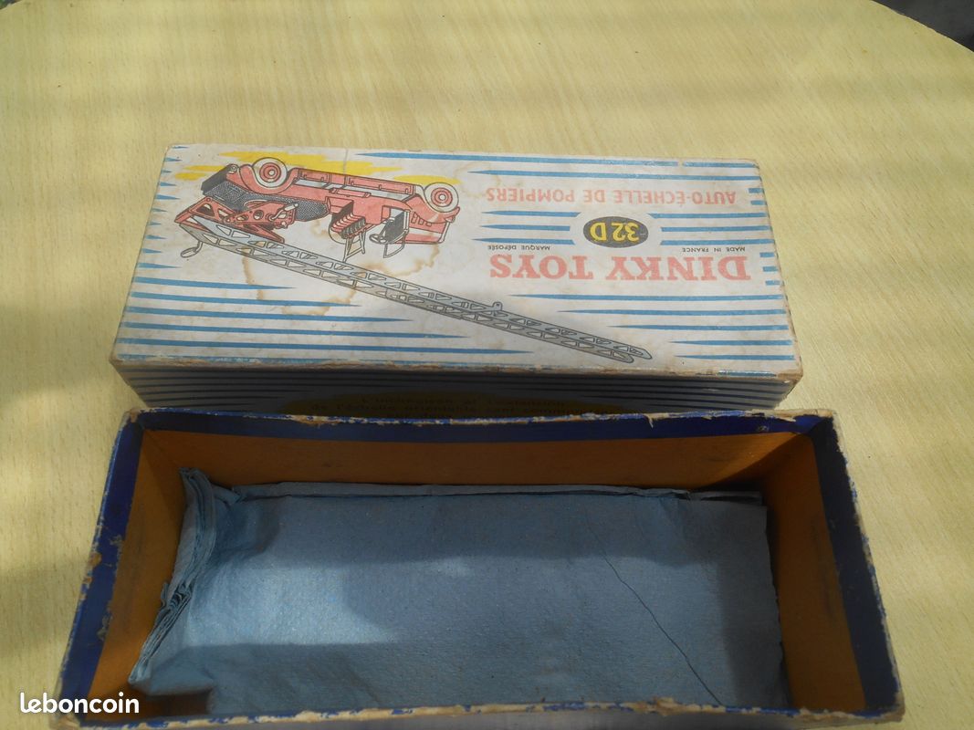 Boîte Vide Dinky Toys - Auto-échelle De Pompier Delahaye 32D, France