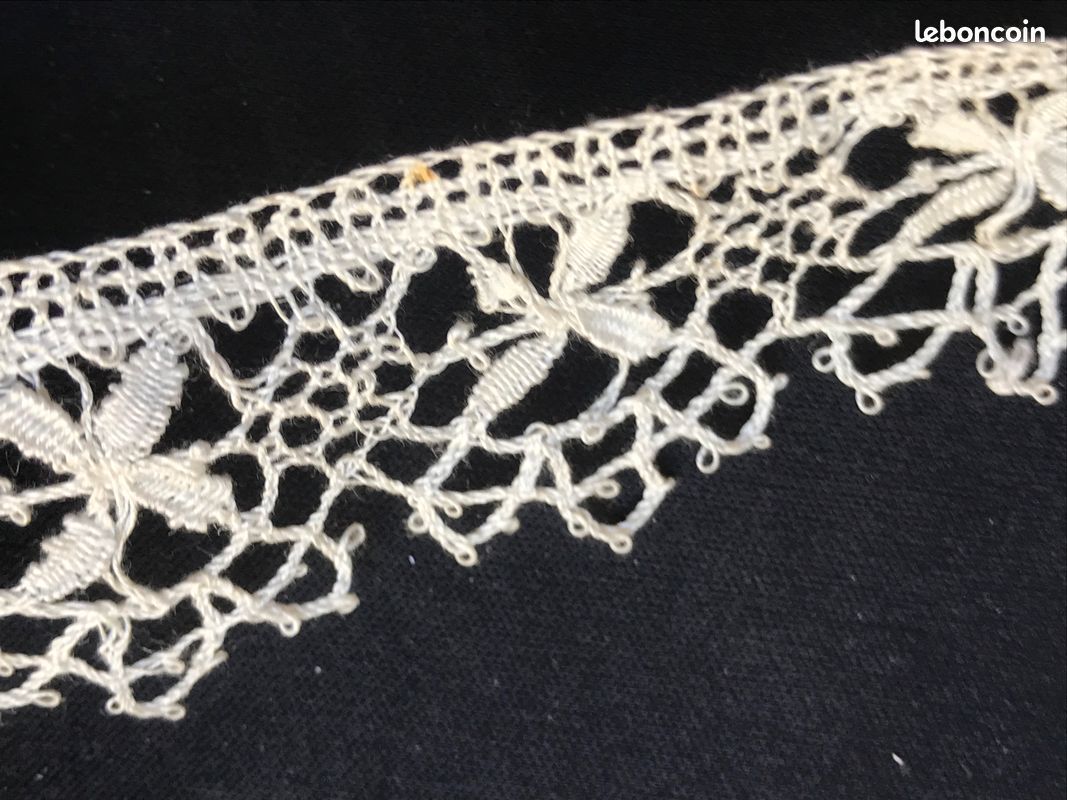 Ruban r122 dentelle aux fuseaux faite main Cluny 200 x 3,5 cm (image 4)