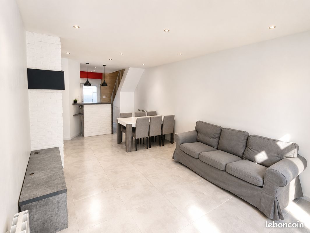 Maison 3 pièces 70 m² · à Cholet · 70 m² · 750 €