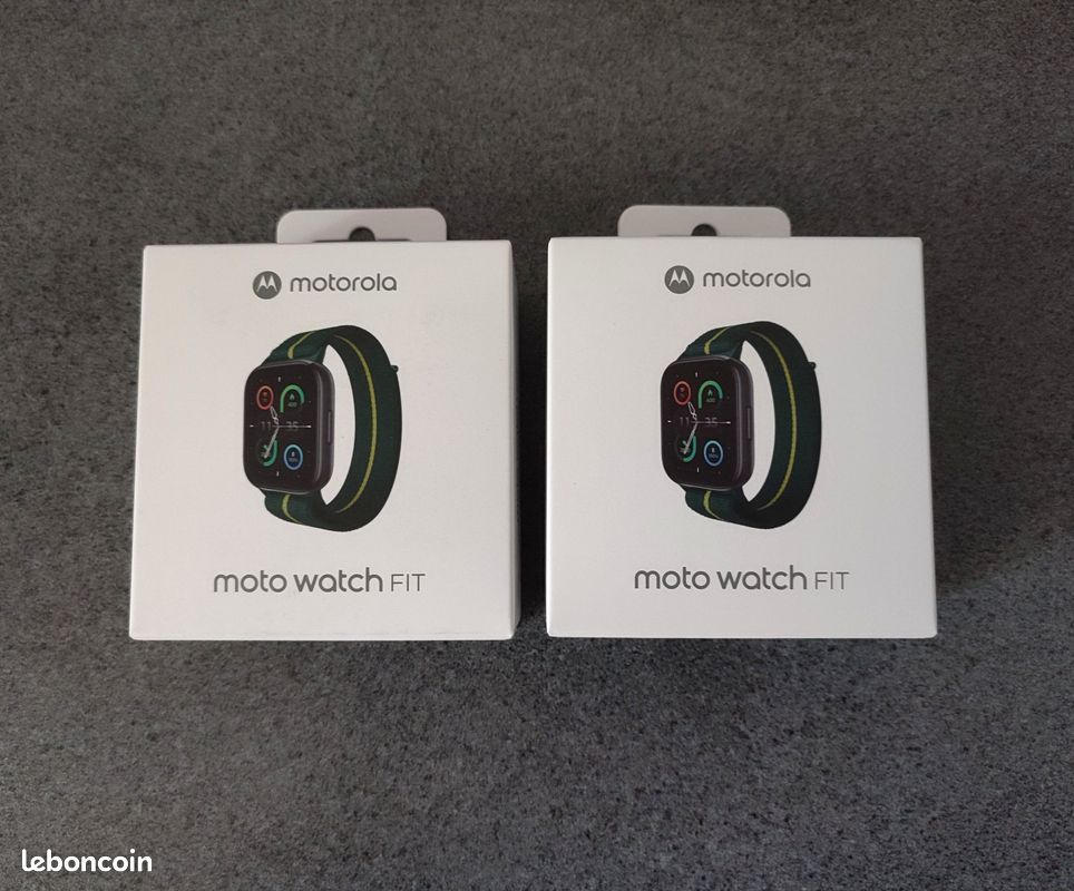 Lot de 2 Motorola Moto Watch Fit NEUVES (image 1)