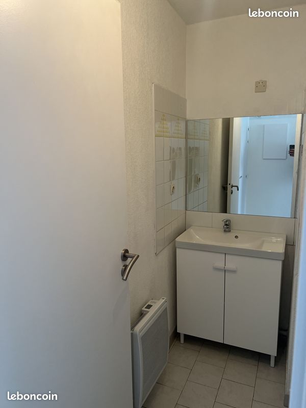 Appartement a louer nimes - 1 pièce(s) - 22 m2 - Surfyn