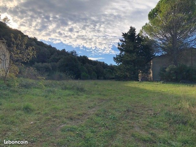 Terrain 460 m² · à Rochefort-du-Gard · 460 m² · 117 900 €