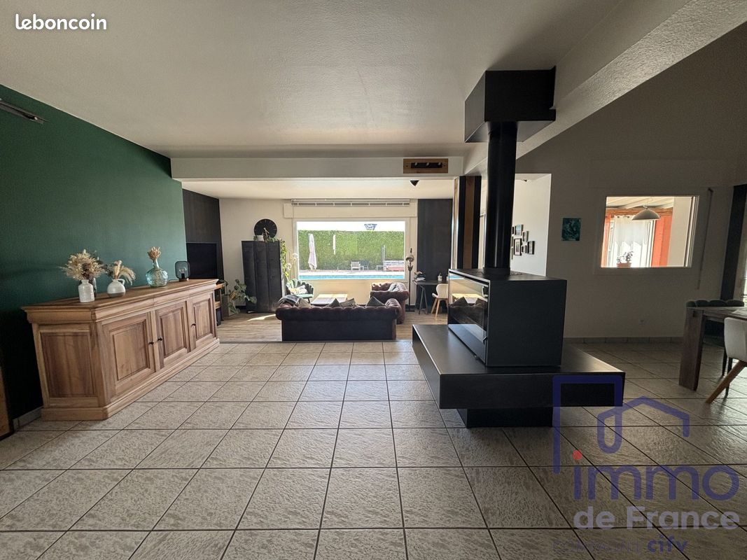 Maison 5 pièces 156 m² · à Veauche · 156 m² · 470 000 €