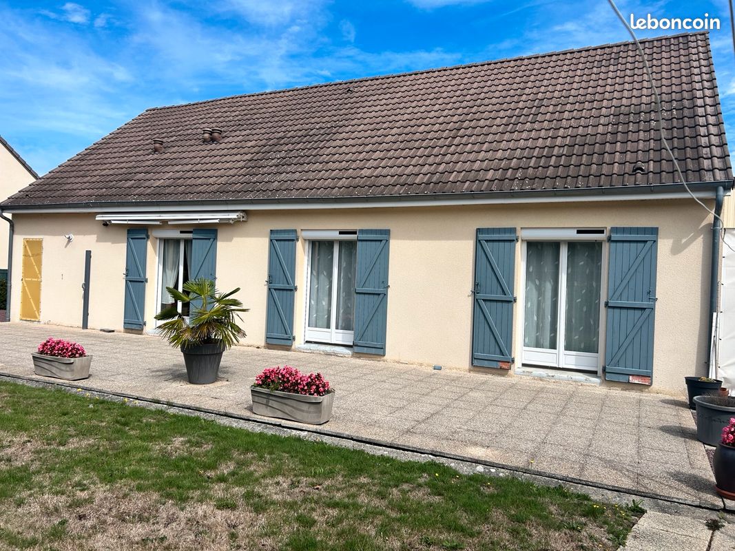 Maison 4 pièces 83 m² · à Vire Normandie · 83 m² · 215 000 €