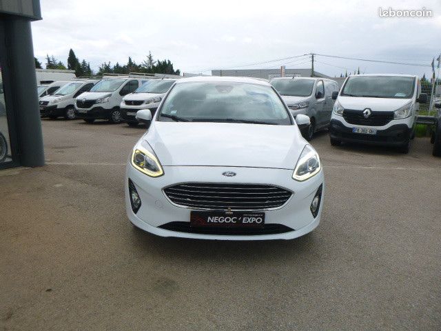 FORD Fiesta Titanium (image 5)
