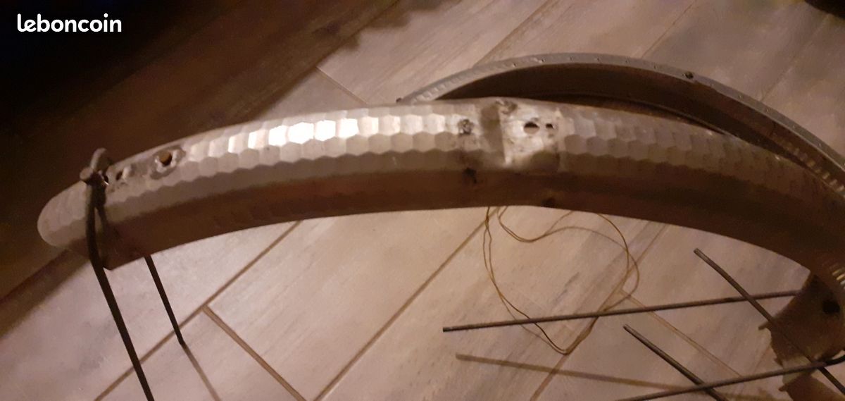 Vintage Ancien Vélo Peugeot - Garde-boues + Phare - Modèle 'Le Martelé' - Collection Eroica - Occasion