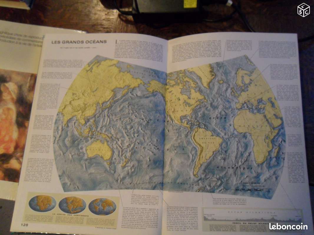 Livre RENOIR + GRAND ATLAS 1962 (image 3)