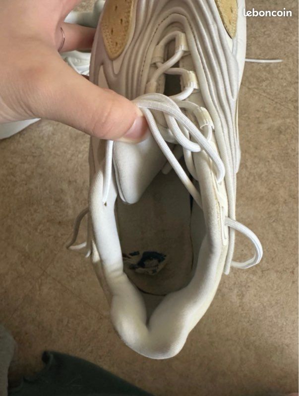 Adidas Ozelia (image 5)