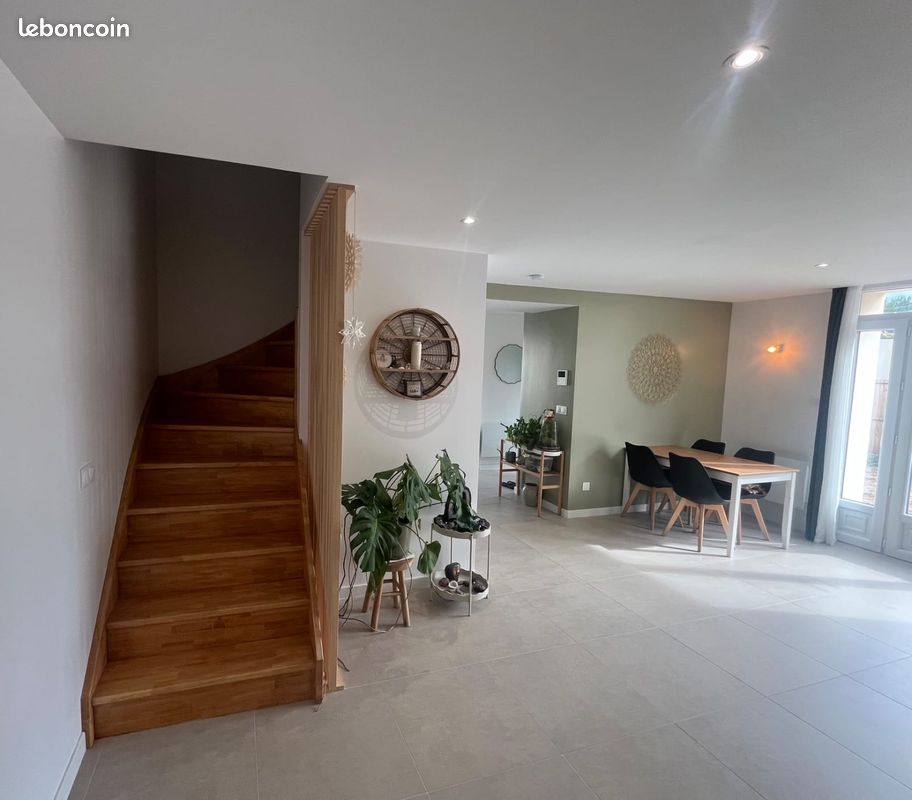 Maison 4 pièces 100 m² · à Orléans · 100 m² · 1 300 €/mois