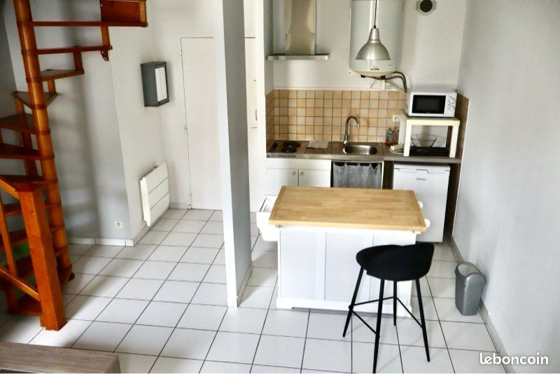 Appartement 2 pièces 38 m² · à Montpezat · 38 m² · 350 €