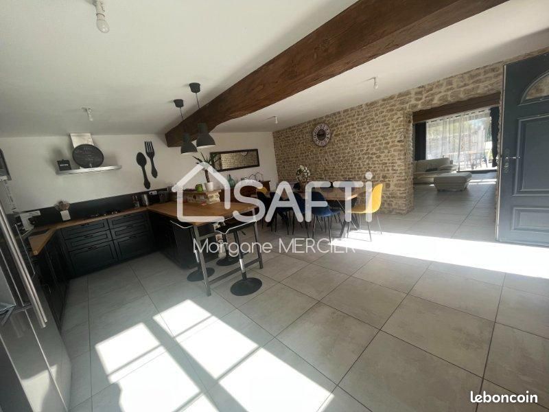 Longère 5 pièces 146 m² - Brion-près-Thouet 79290 (image 2)