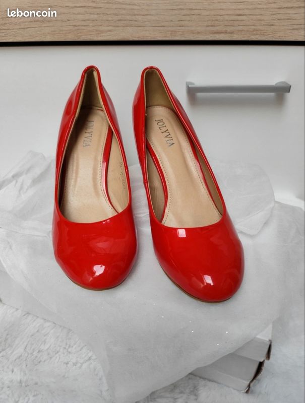 Escarpins Rouge UNZE Couture - Talon Aiguille 10 Cm, Pointure 37, Occasion Très Bon état