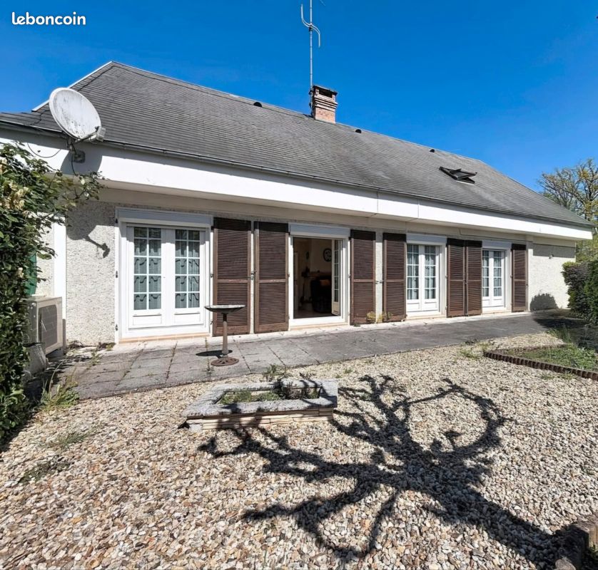 Maison 5 pièces 145 m² · à Orléans · 145 m² · 225 000 €