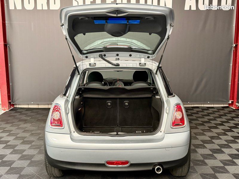 MINI COOPER D 110 CH BV6 SIEGE CHAUFFANT / CLIM 112.512km (image 6)
