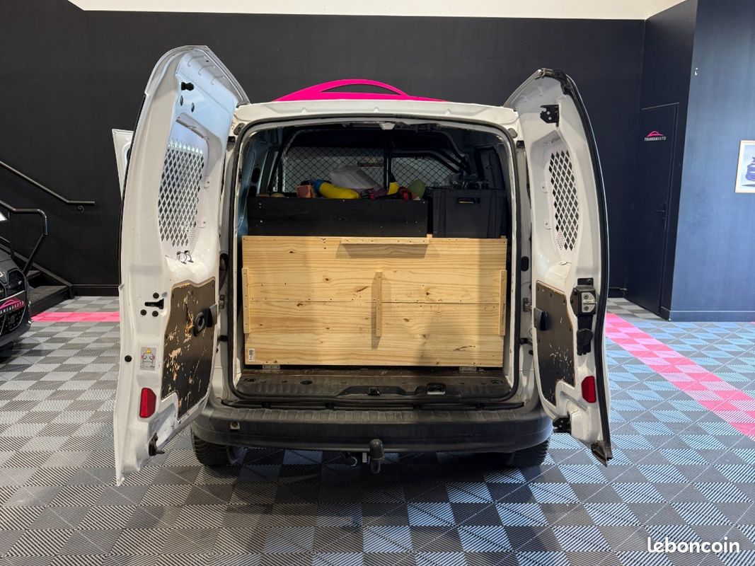 RENAULT KANGOO dCi 90 Energy Zen (image 22)