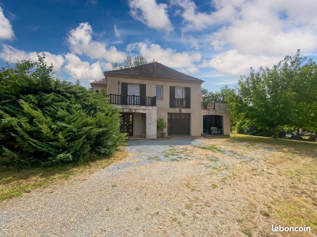 Maison 4 pièces 188 m² · à Annesse-Et-Beaulieu · 188 m² · 178 200 €