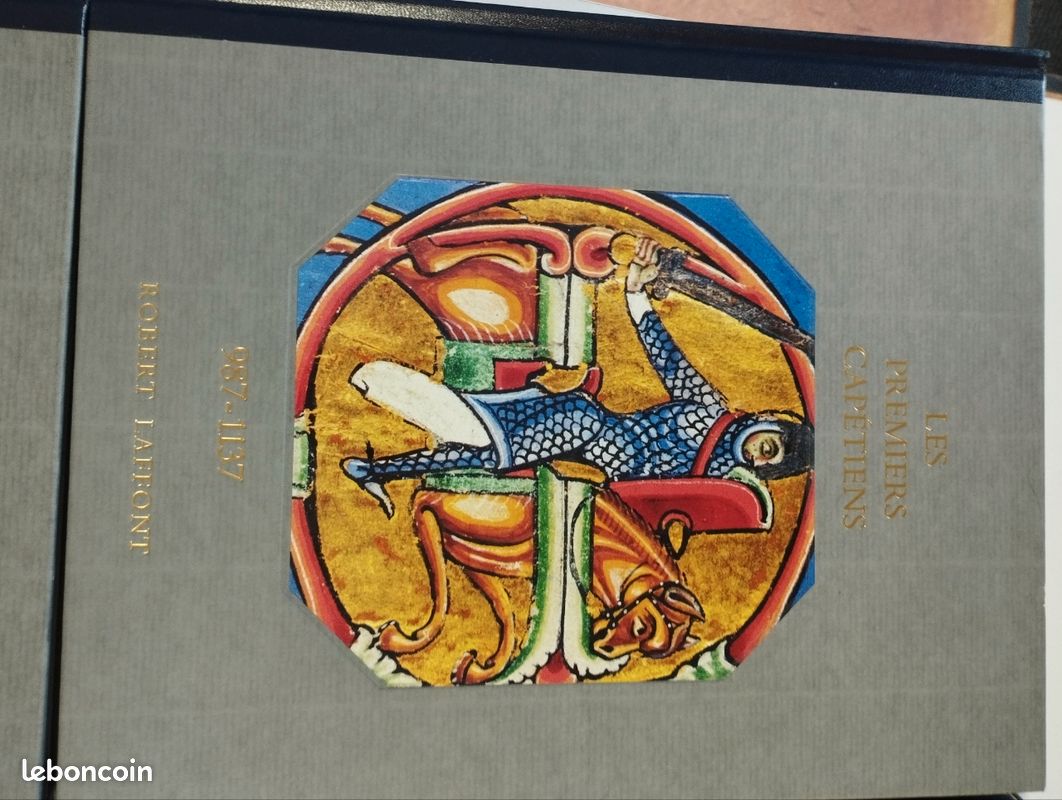 4 livres histoire de la France et des français au jour le jour (image 3)
