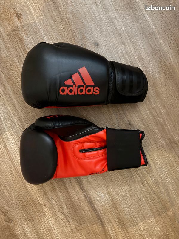 Ensemble boxe : Gants Protèges tibias et pieds (image 3)