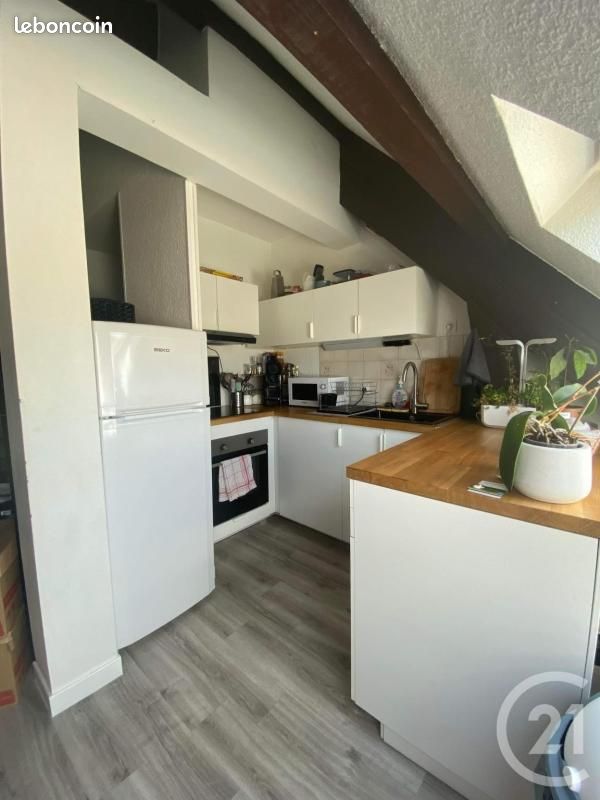 Appartement 2 pièces 32 m² · à Sainte-Suzanne · 32 m² · 440 €