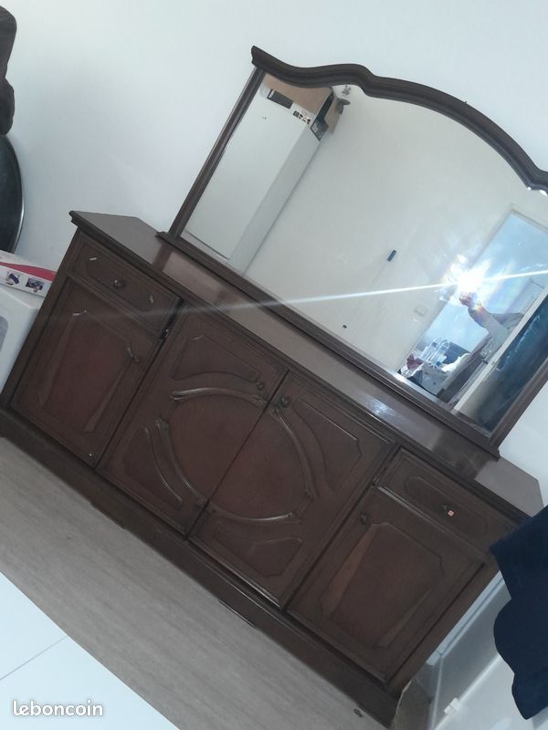 Bahut (image 2)