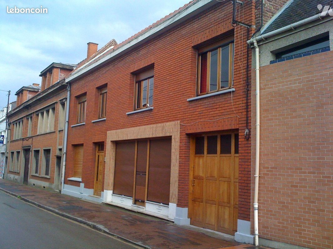 Appartement 5 pièces 130 m² · à Courrières · 130 m² · 760 €/mois