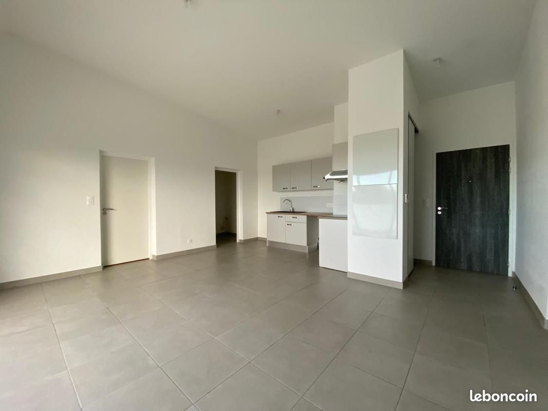 Appartement 3 pièces 70 m² · à La Rochelle · 70 m² · 885 €/mois